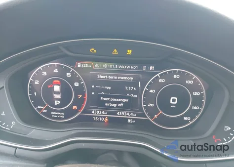 2019 Audi A4 45 Premium z USA, uszkodzony, nr VIN WAUENAF4XKA108076